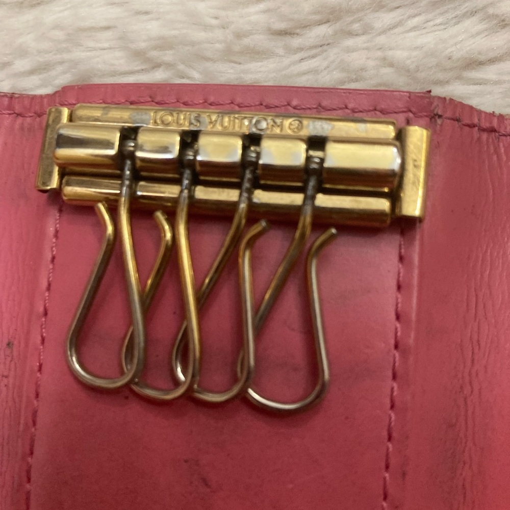 Cute! Auth Louis Vuitton Pink Key Case Multicles Pink Vernis Monogram Leather - Picture 8 of 8